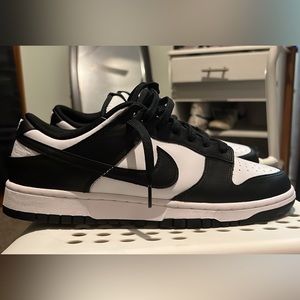 Nike panda dunks size 12 tried on not worn no box DS